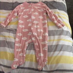 Old Navy Pink Cloud Print Footie